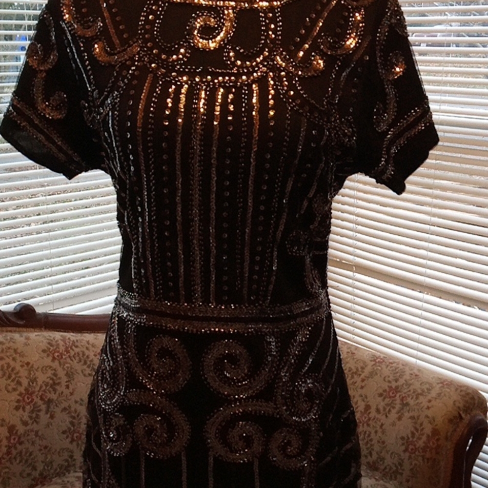 Black cocktail roaring 20's fun dress